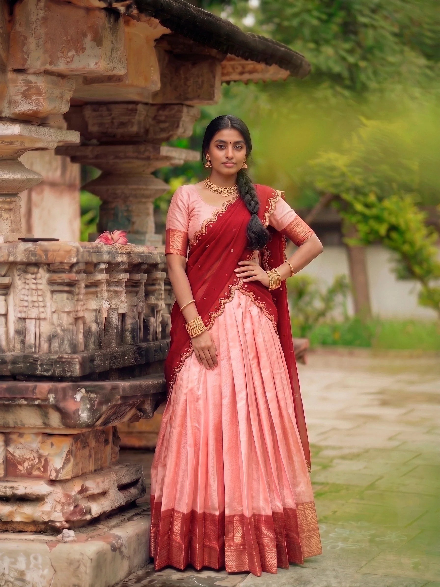Cotton silk lehenga peach side view showing scalloped georgette dupatta border