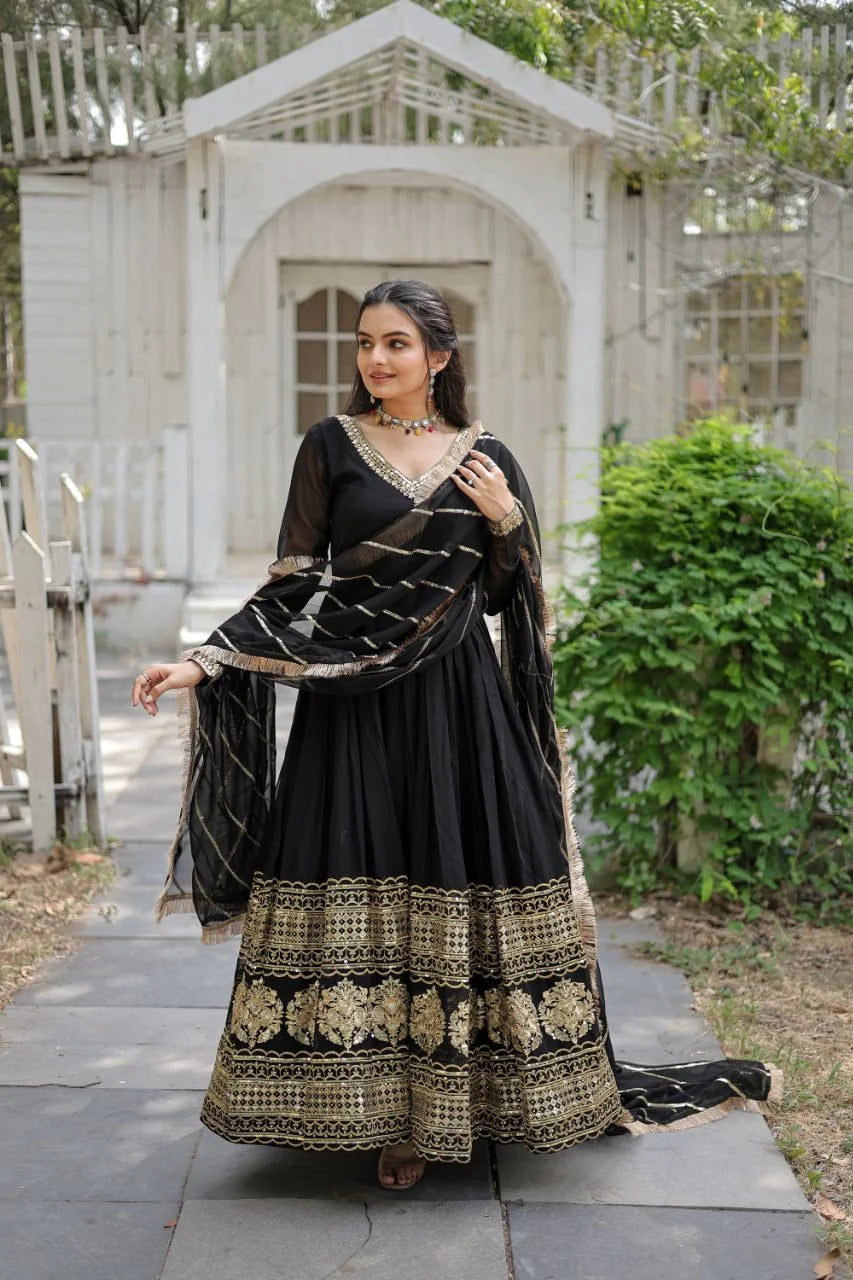 maroon gown with dupatta twirl flair view