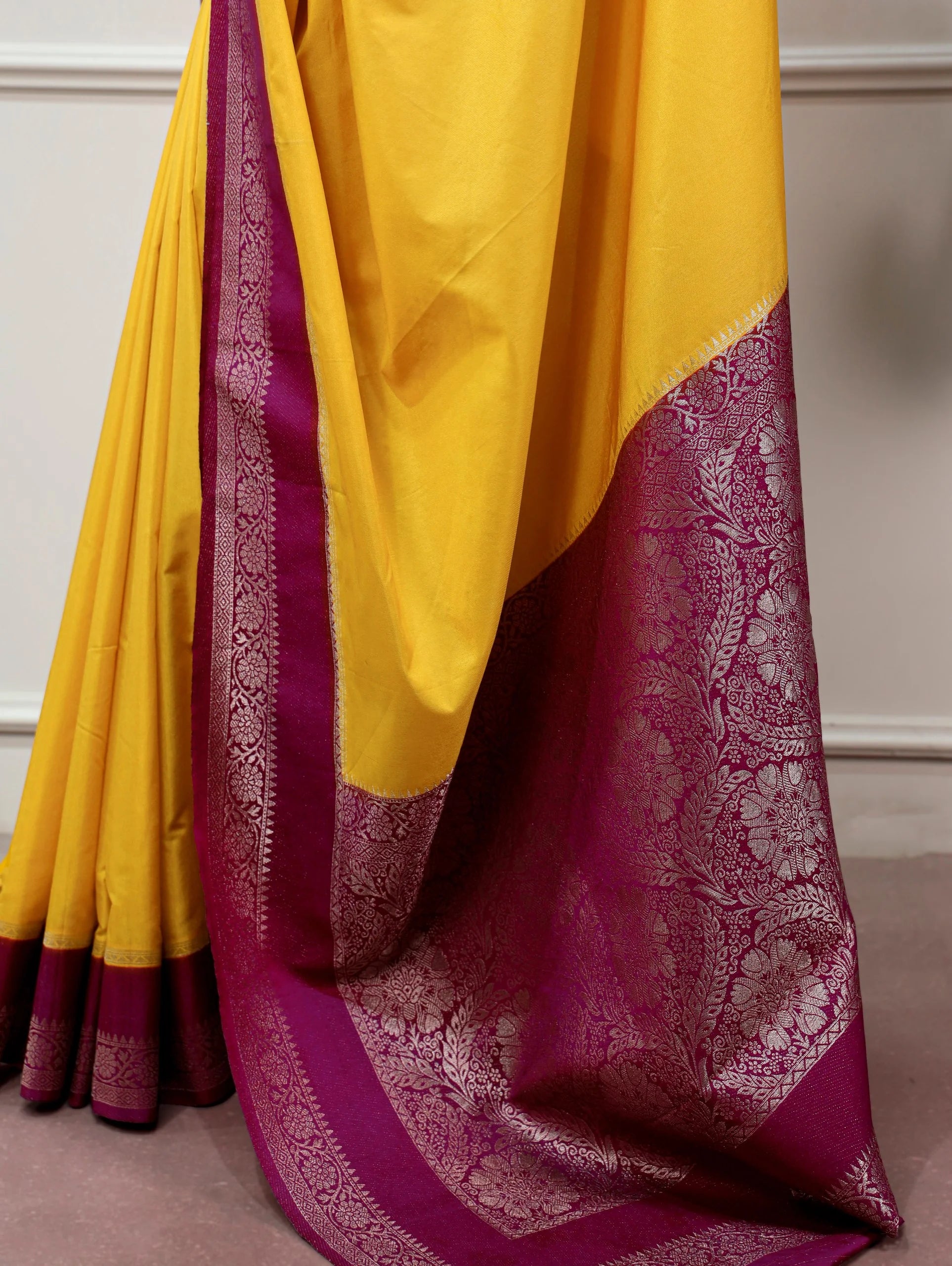 yellow mysore crepe saree heavy zari pallu closeup