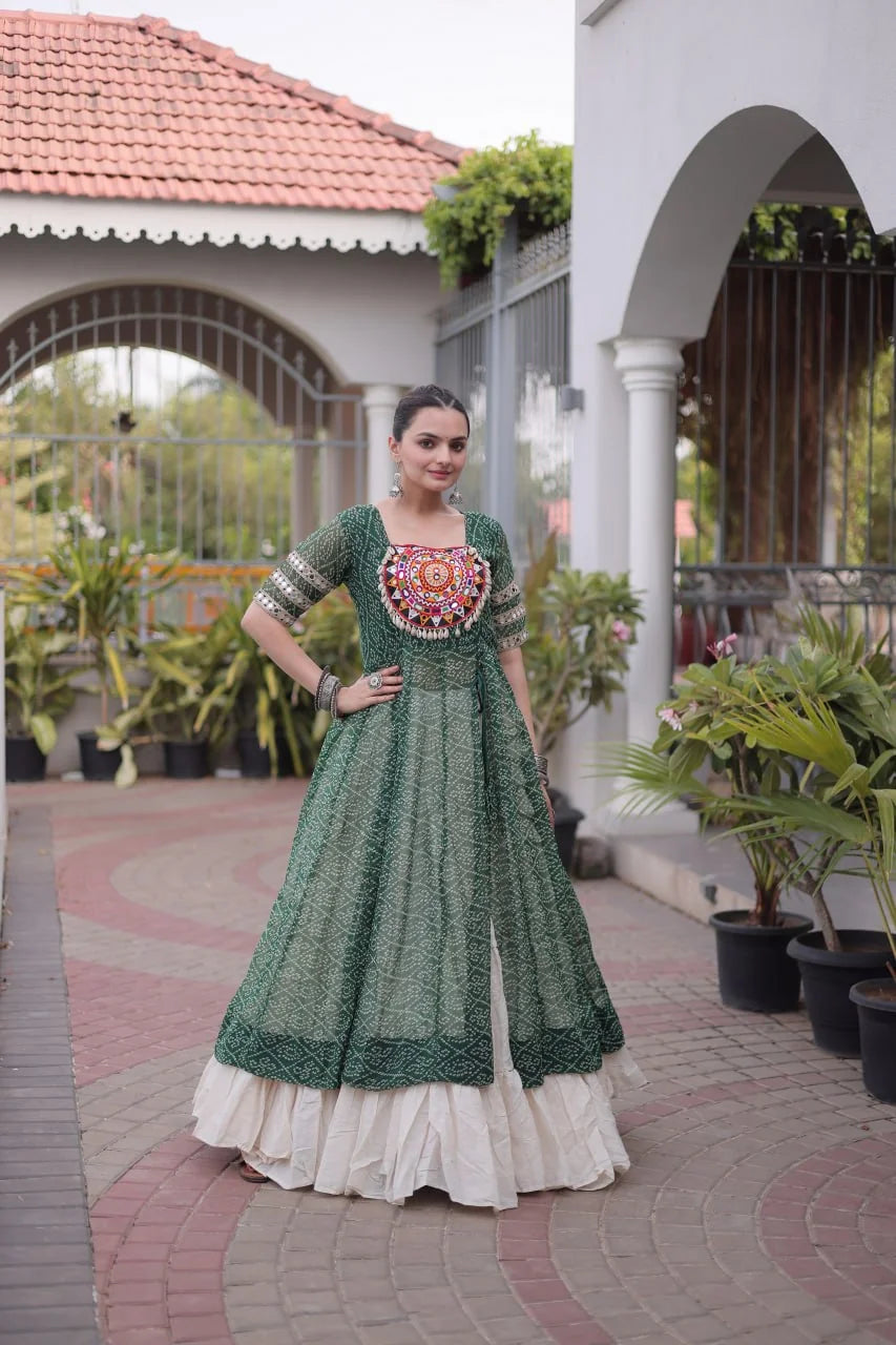 navratri lehenga choli bandhani green full view kutchi patchwork
