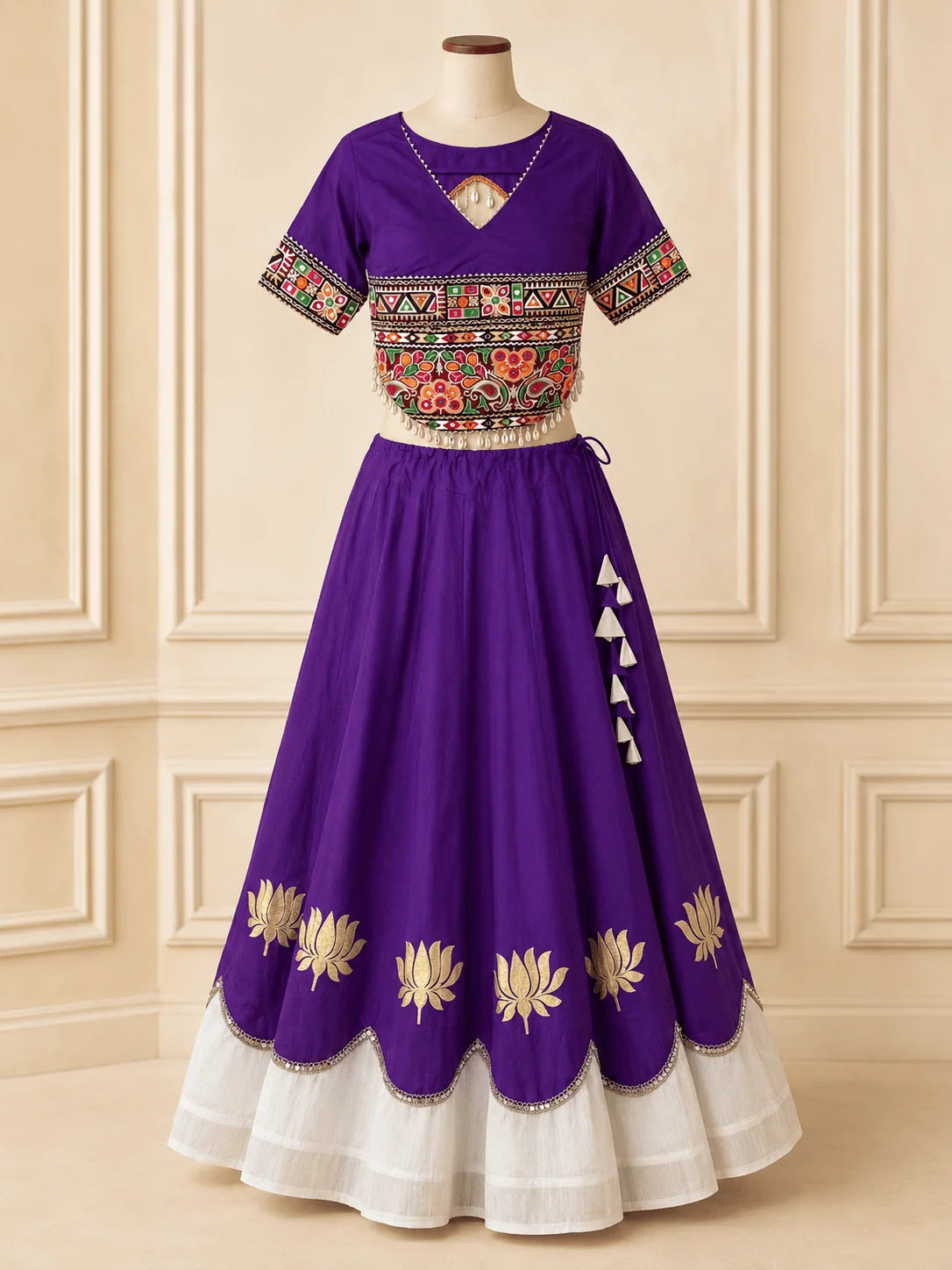 Navratri lehenga choli purple lehenga white border Kutchi Gamthi blouse full outfit