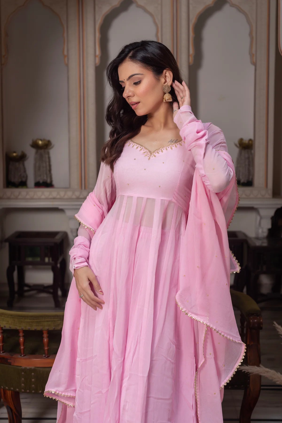 pink georgette anarkali suit set with dupatta gold zari V-neckline close-up