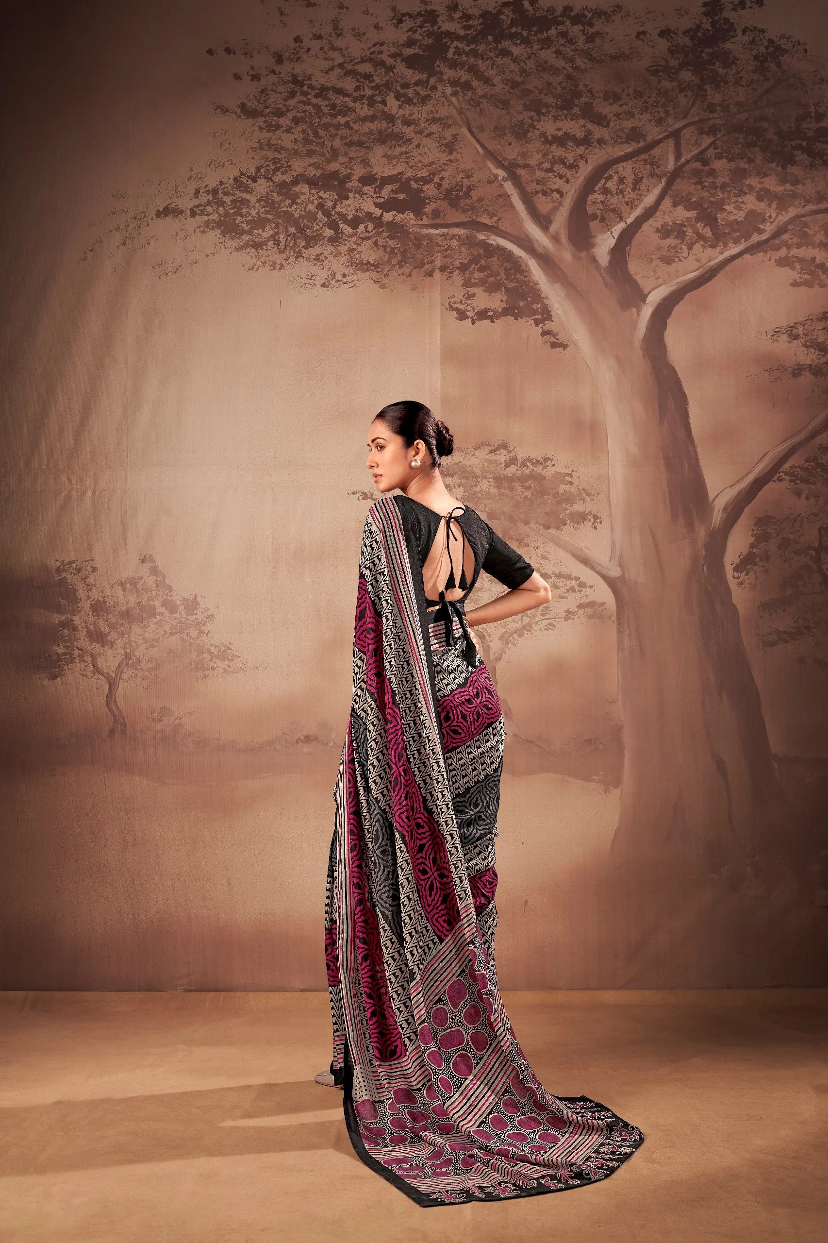 poly mal cotton printed saree black magenta back view