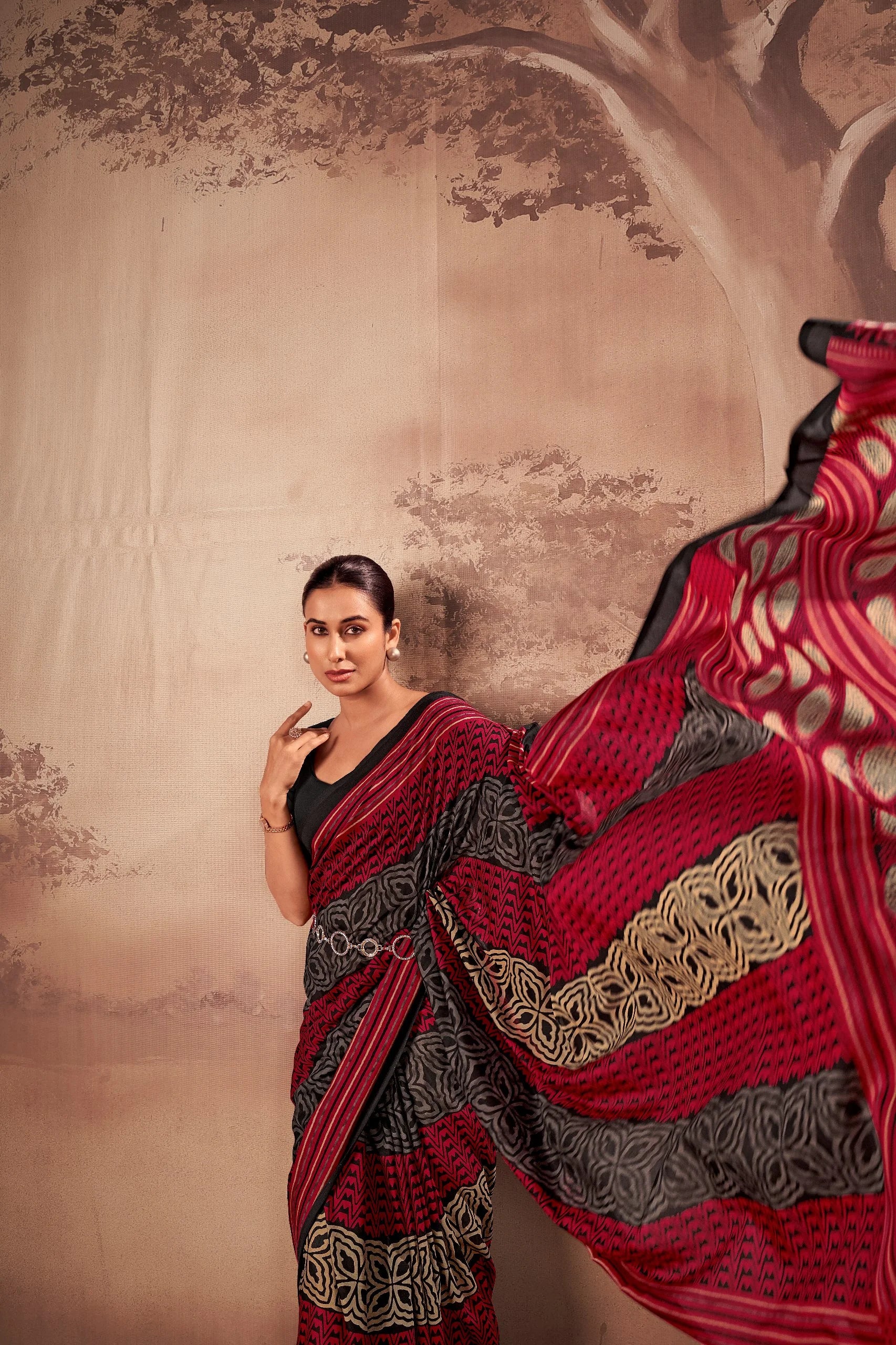 poly mal cotton printed saree red black pallu flying action