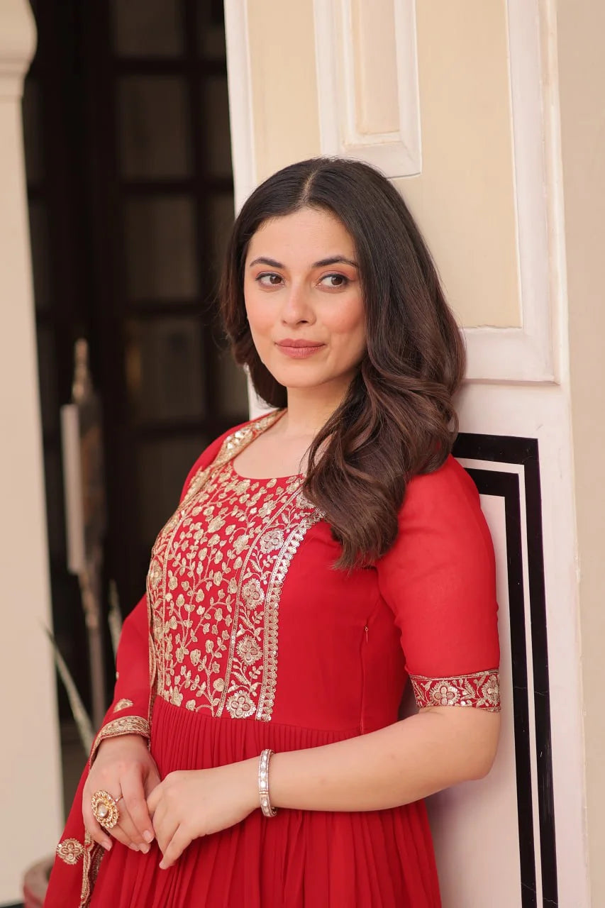 red gown with dupatta zari yoke closeup